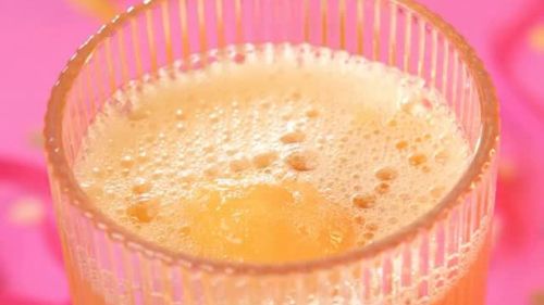 A bebida refrescante e delicio...